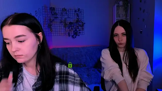 bella dorn online show from 04-10-26, 07:21