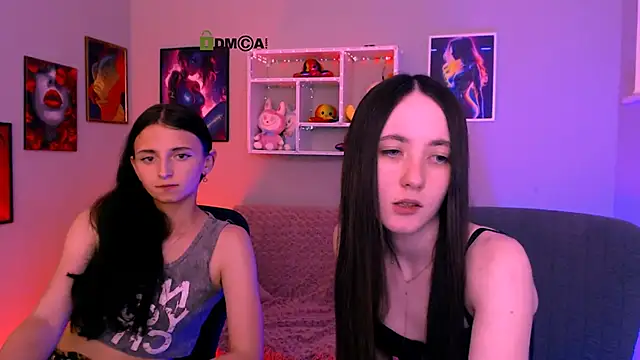 Snapshot of bella_dorn chatting on 06-19-26, 07:30 bella dorn online show from 06-19-26, 07:30