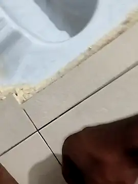 ishan Singh1 online show from 03-12-26, 04:51