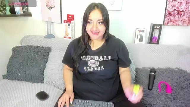 Lele 669 online show from 05-15-26, 01:47