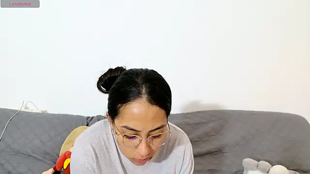 vanessaadol online show from 05-08-26, 07:23