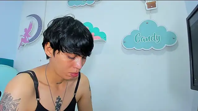 ivyheat3 online show from 04-23-26, 03:13