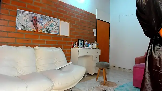 Badwolf818  online show from 03-09-26, 01:36