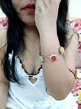 Manisha-Rai online show from 04-29-26, 05:55