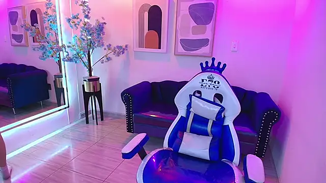 Miia  owens online show from 06-02-26, 10:48