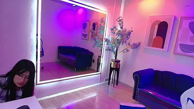 Miia  owens online show from 05-15-26, 10:46