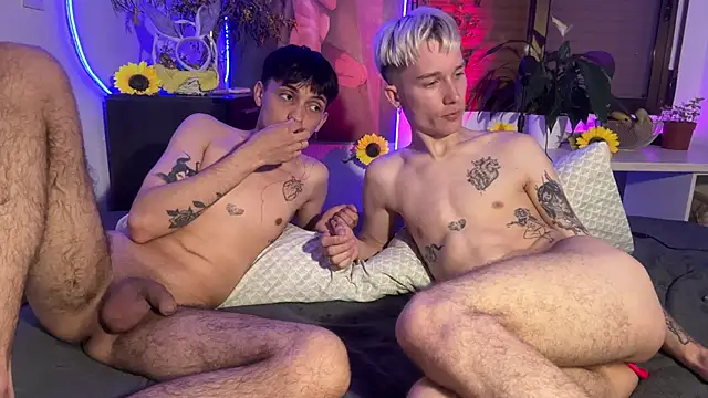 AlphaTwinks online show from 04-02-26, 07:53