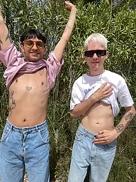 AlphaTwinks online show from 04-07-26, 11:45