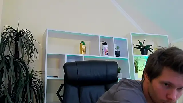 Eddie Baker online show from 04-22-26, 09:43