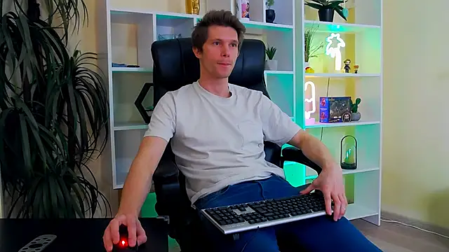 Eddie Baker online show from 04-15-26, 08:20