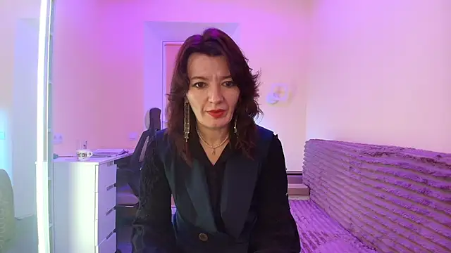 Bonnie Naughtyy online show from 05-13-26, 05:20
