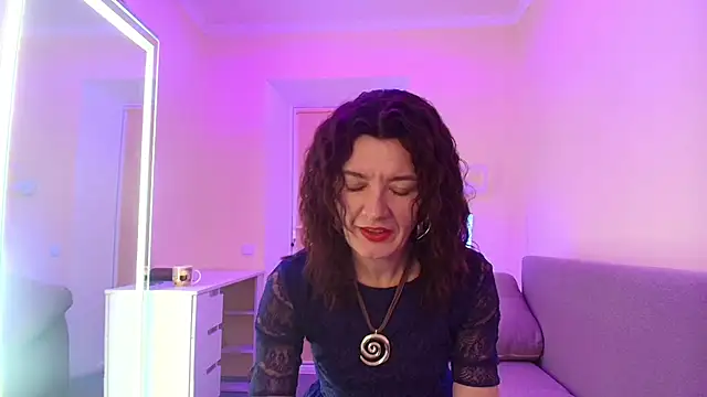 Bonnie Naughtyy online show from 07-10-26, 04:07