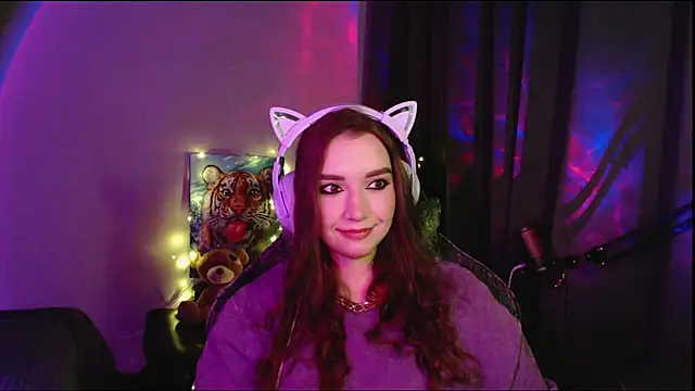 Celia Sensual  online show from 05-15-26, 07:23