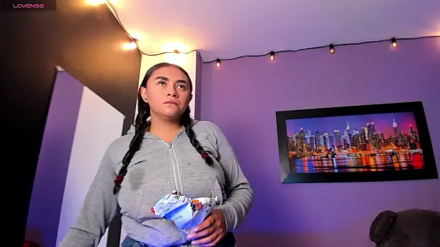 Lucyy tits online show from 06-17-26, 12:26