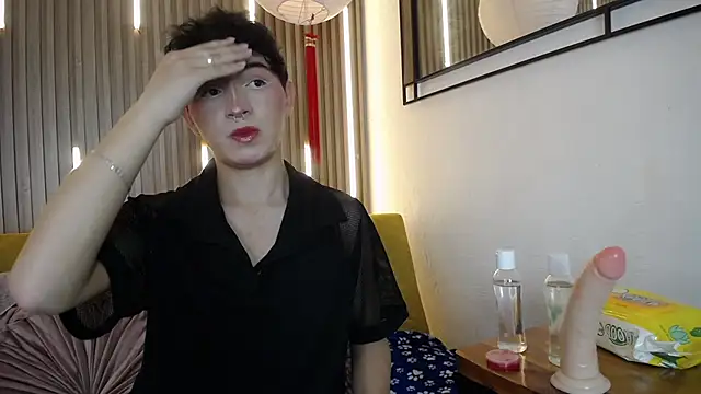 Cristopher Wild online show from 04-10-26, 08:27