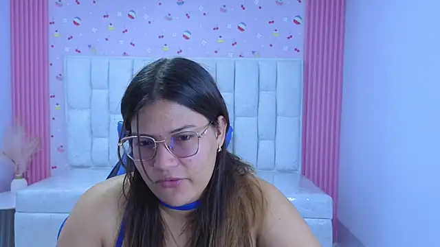 lucero s1 online show from 05-29-26, 03:12