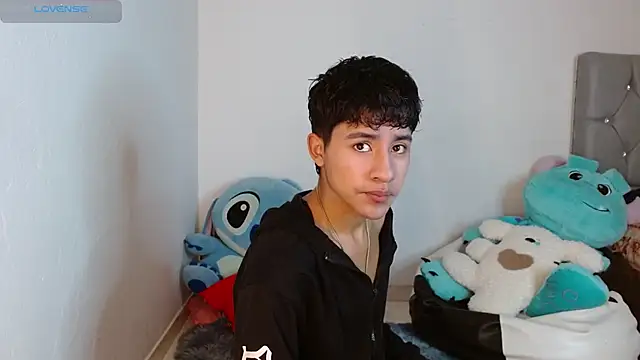 Sebas fire4 online show from 03-31-26, 02:08