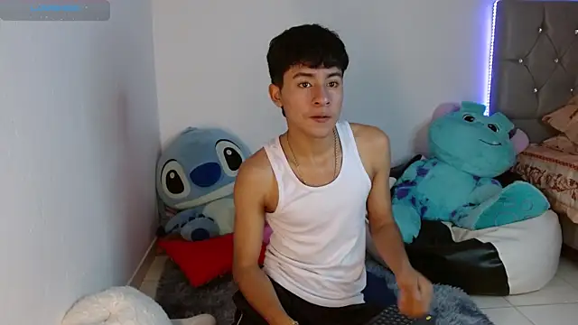 Sebas fire4 online show from 03-26-26, 01:59