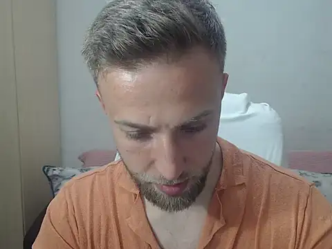 BlondEagleMuscle online show from 05-05-26, 07:28