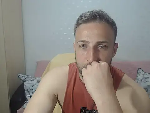 BlondEagleMuscle online show from 05-25-26, 06:28