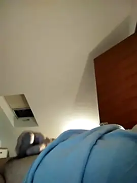 Snapshot of petar60 chatting on 03-22-26, 06:20 petar60 online show from 03-22-26, 06:20