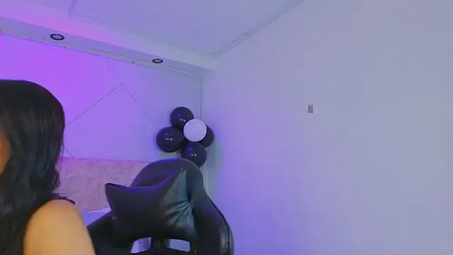 j belle  online show from 03-20-26, 01:01