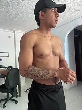 Paulcreewx online show from 03-25-26, 03:44