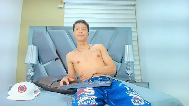 HENRY GREEN2 online show from 03-31-26, 07:38