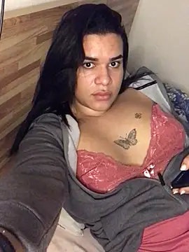 Snapshot of Gabrielaparaiso chatting on 05-20-26, 01:30 Gabrielaparaiso online show from 05-20-26, 01:30