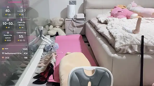 yyds-9 online show from 03-08-26, 02:04