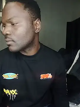 Snapshot of sweetchubbz chatting on 06-15-26, 05:18 sweetchubbz online show from 06-15-26, 05:18
