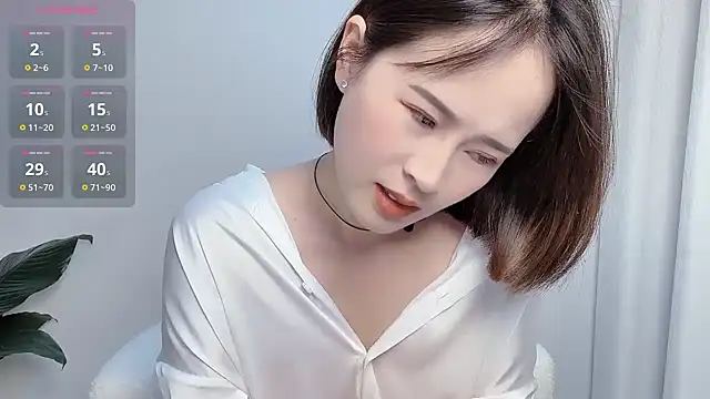 Xiaoyu-99 online show from 04-22-26, 09:21