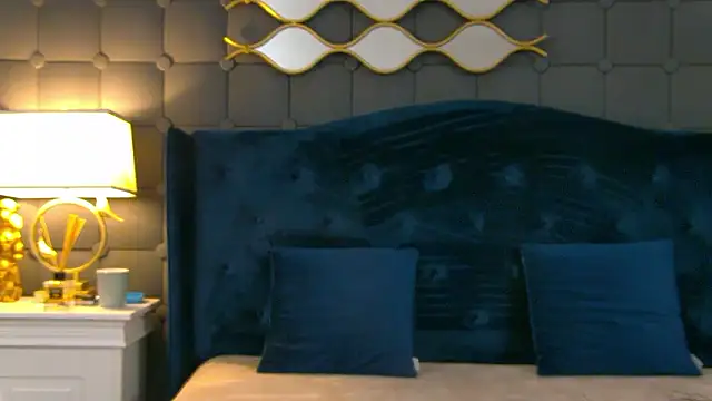 Noir Kitty online show from 03-18-26, 03:03