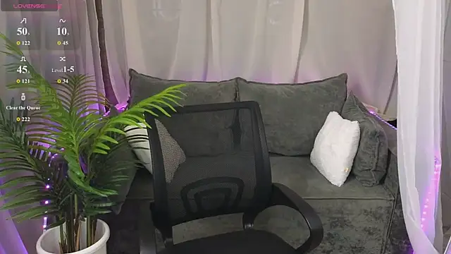  amymoore  online show from 07-09-26, 01:28
