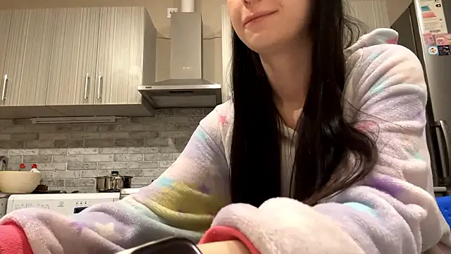 LaraDraggoo online show from 03-11-26, 09:20