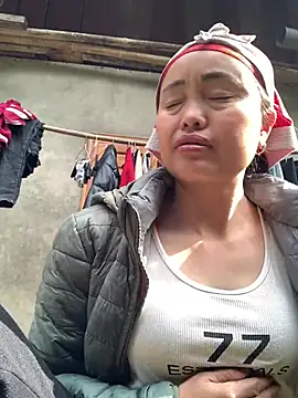 ten-girl-2k5 online show from 03-16-26, 02:19