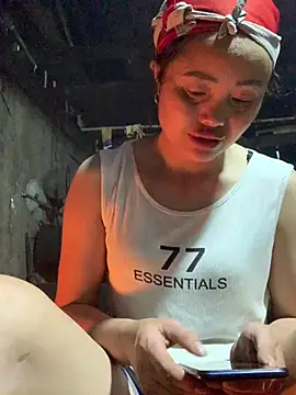 ten-girl-2k5 online show from 03-15-26, 10:55