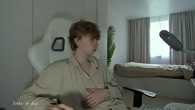 Wawesuc online show from 03-31-26, 08:38