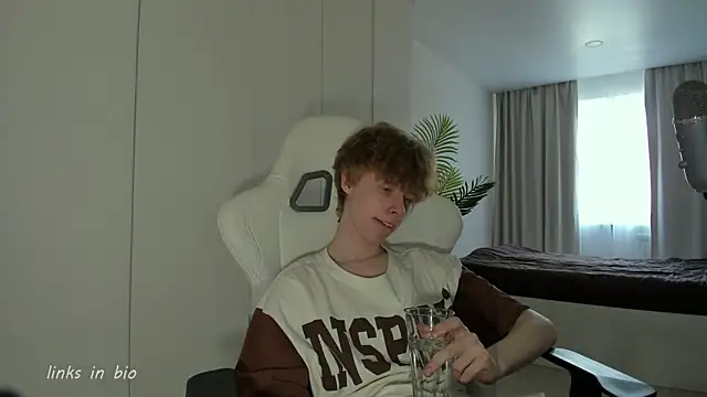 Wawesuc online show from 03-27-26, 08:59