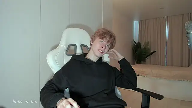 Wawesuc online show from 04-07-26, 07:54