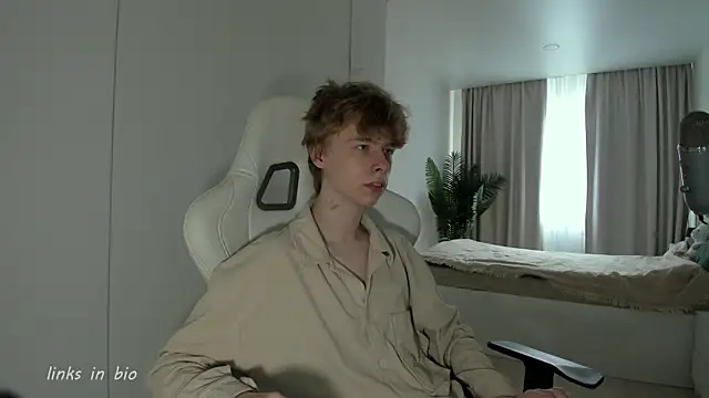 Wawesuc online show from 03-24-26, 05:51