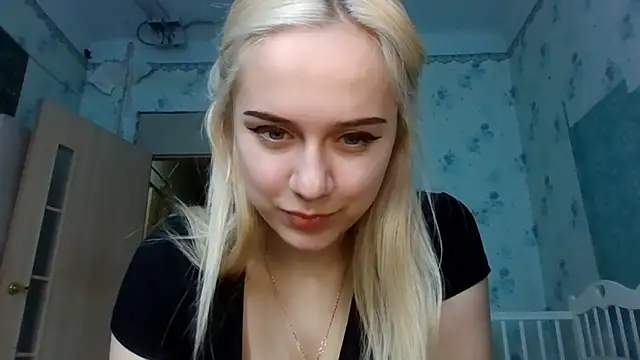 Barbie   girl online show from 03-15-26, 08:43