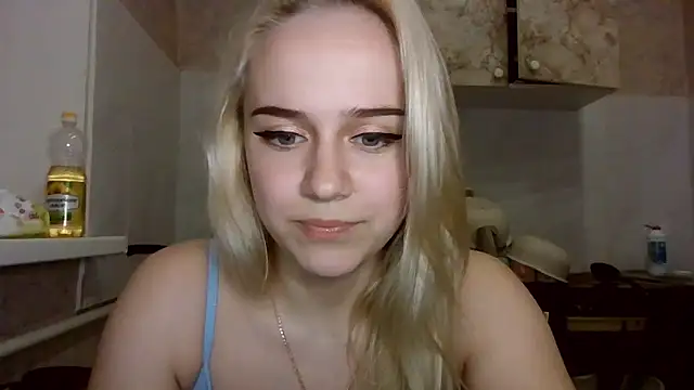 Barbie   girl online show from 03-16-26, 07:05