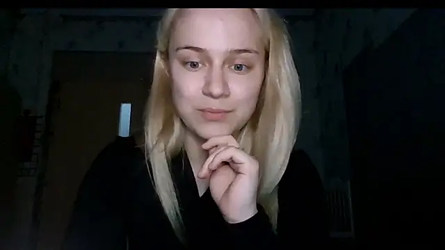 Barbie   girl online show from 04-21-26, 02:23