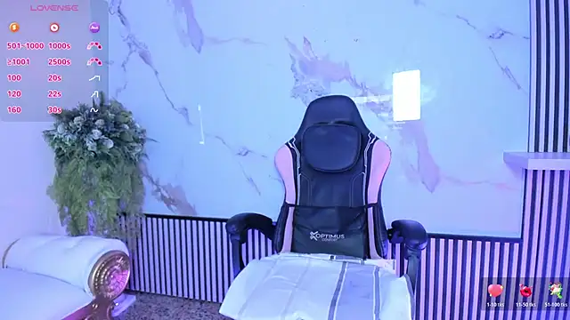 Gigi cutte  online show from 04-22-26, 12:12