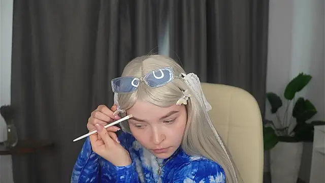 StevenPoch online show from 03-12-26, 01:48