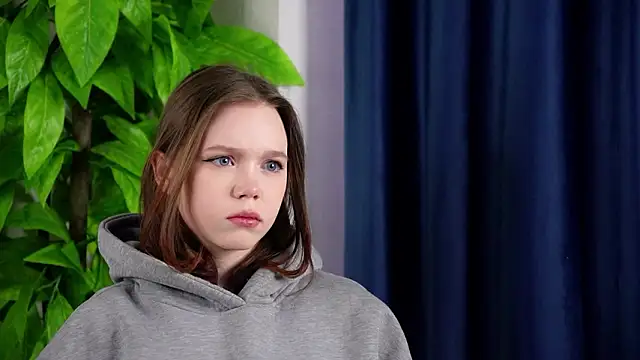 PearlyDrisko online show from 03-09-26, 04:27