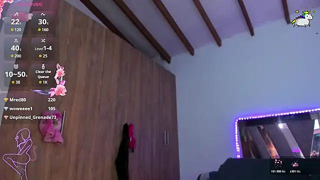 SkyeGabbyRose online show from 04-12-26, 11:35