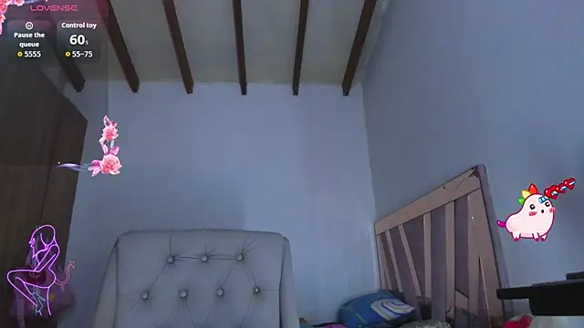 SkyeGabbyRose online show from 05-08-26, 09:40