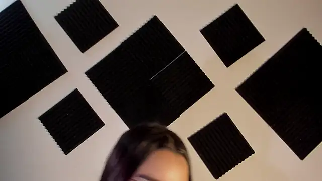 Emily Rousess online show from 05-16-26, 06:29